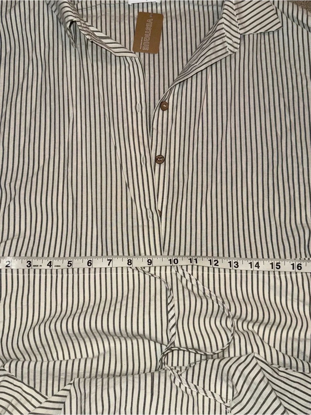 NWT Vestique Boutique Buttoned Down Drawstring Waist Striped Dress Size Small - Picture 9 of 12